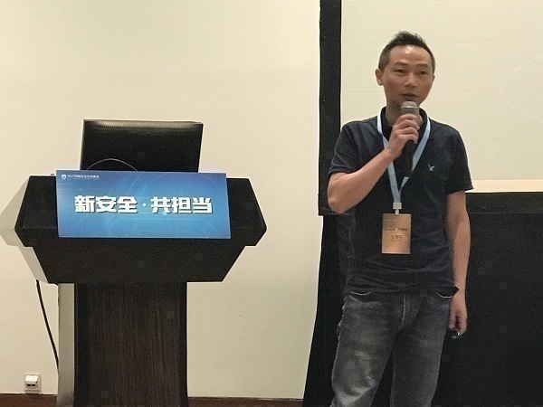 t01d31a7fb0925ed8f8.jpg http://p7.qhimg.com/t01d31a7fb0925ed8f8.jpg