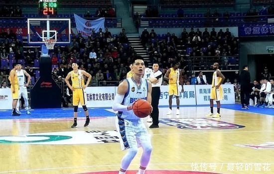 林书豪在cba打了几场