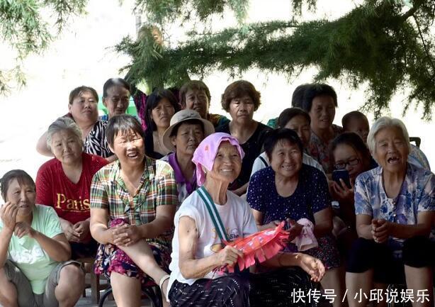 下列属于激发乡村振兴内生动力的是