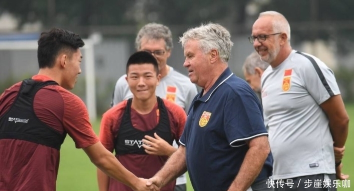 中国足球合同
