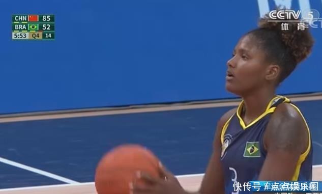 女篮李梦在干嘛