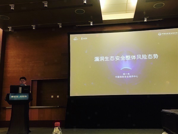 t01c8a1557f6904527e.jpg http://p0.qhimg.com/t01c8a1557f6904527e.jpg