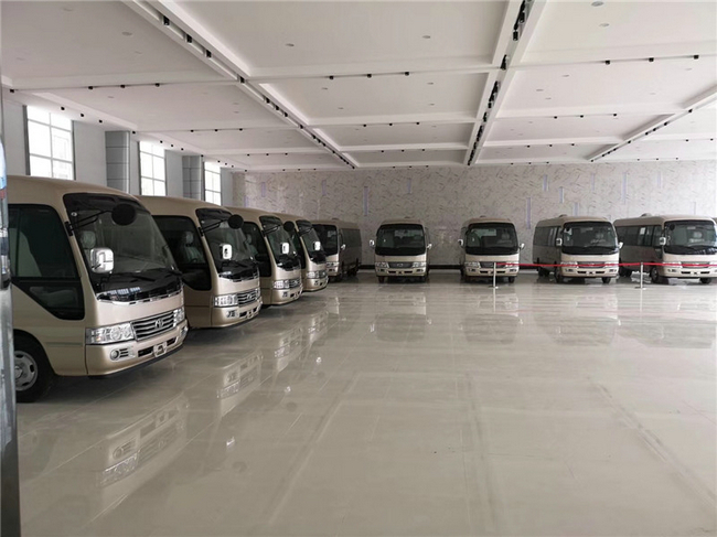 丰田大巴考斯特20座报价