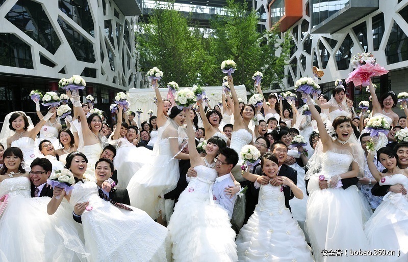 t01c17e57766803a46d.jpg http://p8.qhimg.com/t01c17e57766803a46d.jpg