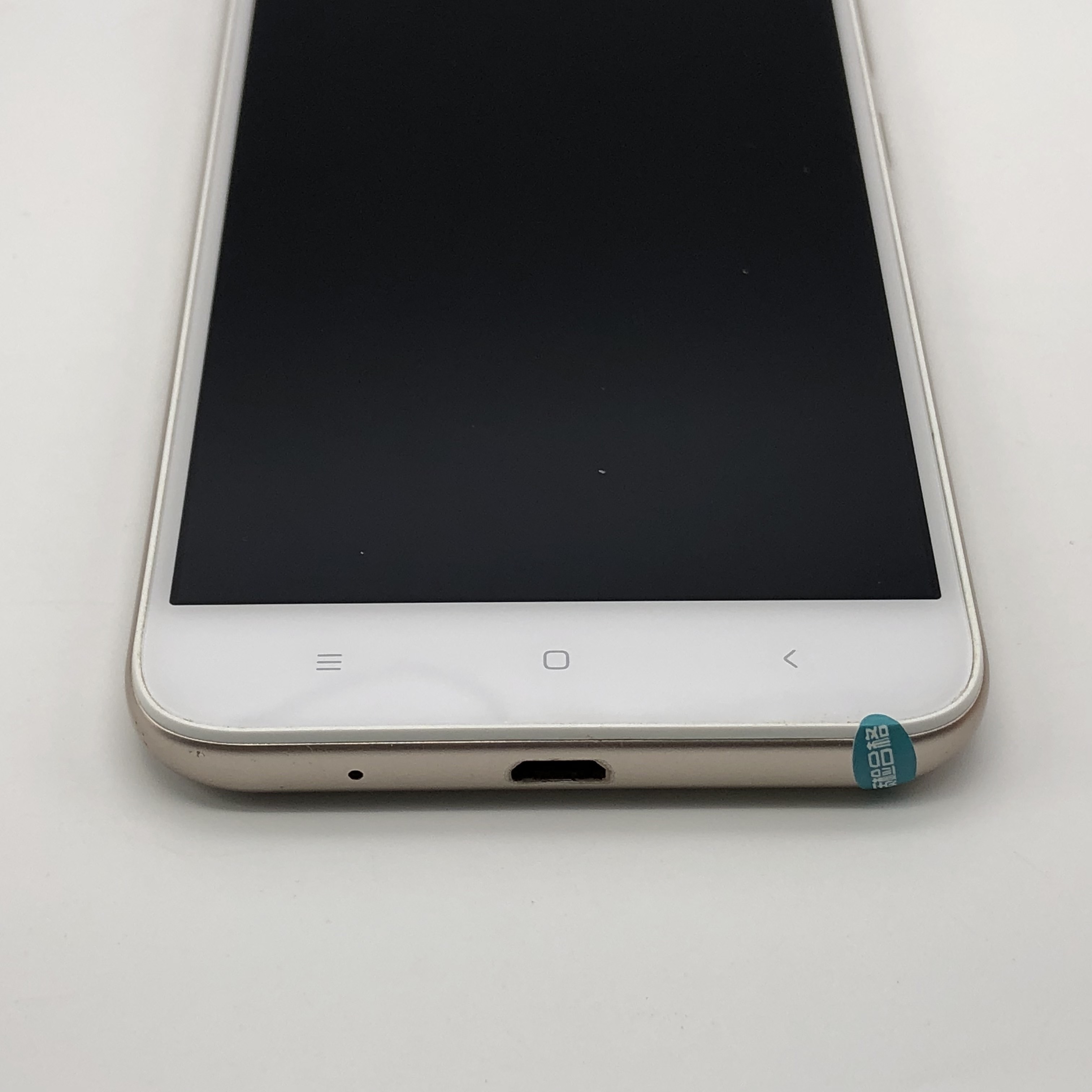 官方质检9成新 全网通 金色 16g 国行 小米 红米5a