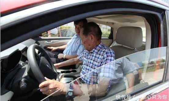 袁隆平是多少人