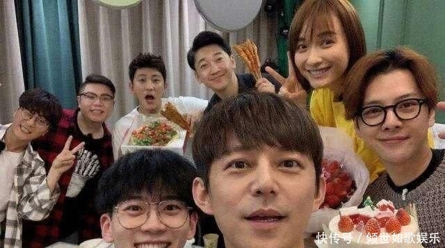 湖南卫视跨年王一博片段