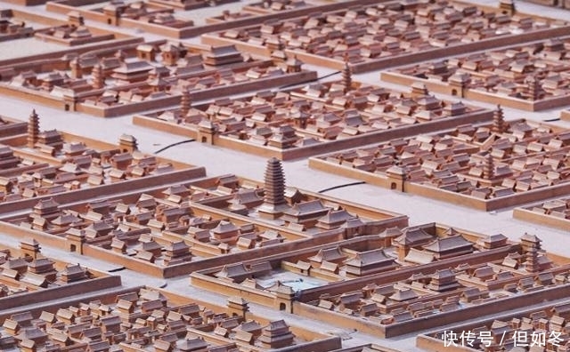 如何介绍北京故宫博物馆