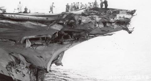 我国第一艘服役航母