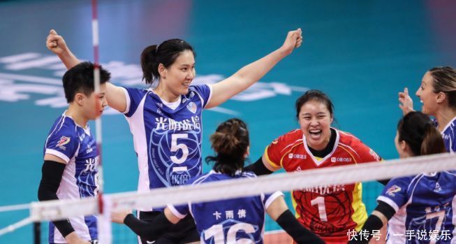 上海女排击败恒大
