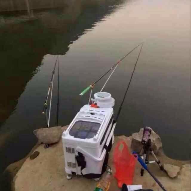 筏钓用什么饵料好,钓翘嘴鱼的3点技巧分享!