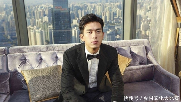 王一博主持跨年2019