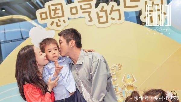 霍思燕杜江亲吻照