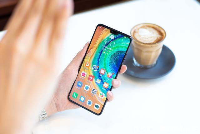 华为5g手机两千多的