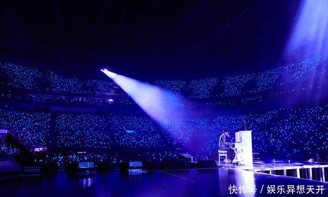 王俊凯演唱会结束